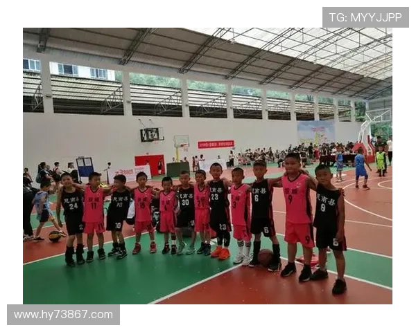 思南姚明小学:传承篮球精神与学术成就的创新教育之路