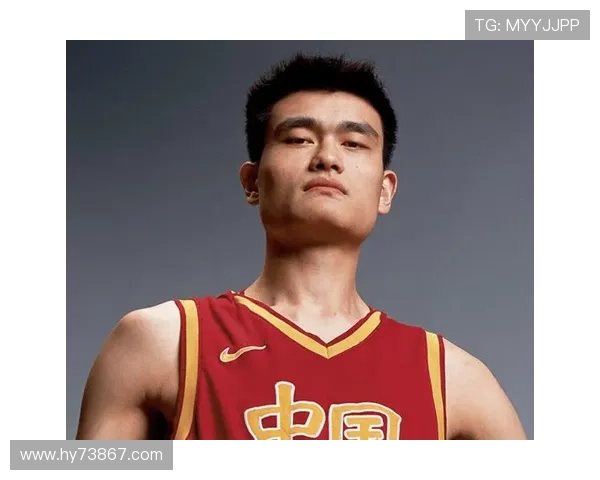 姚明带领篮球啦啦队展现激情与活力的完美结合